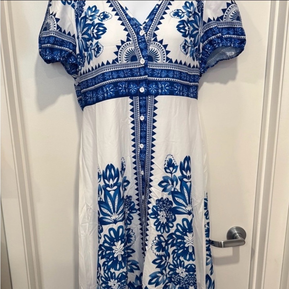 Blue & White Floral V-Neck Dress